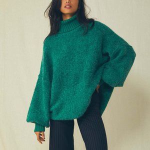 NWT Free People Milo Pullover / Off Tropic
